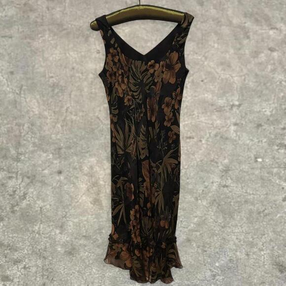 vtg fairy forrest whimsy cottage garden floral midi dress
meghan mattews - Picture 9 of 12